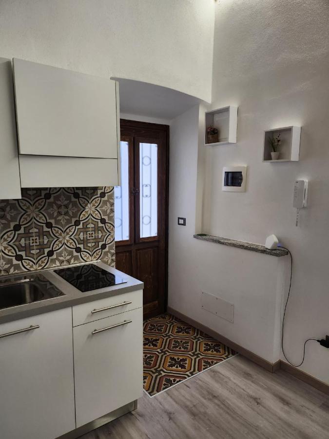 Mansarde & Suite Maison 1706 Lago Orta Borgomanero Luaran gambar