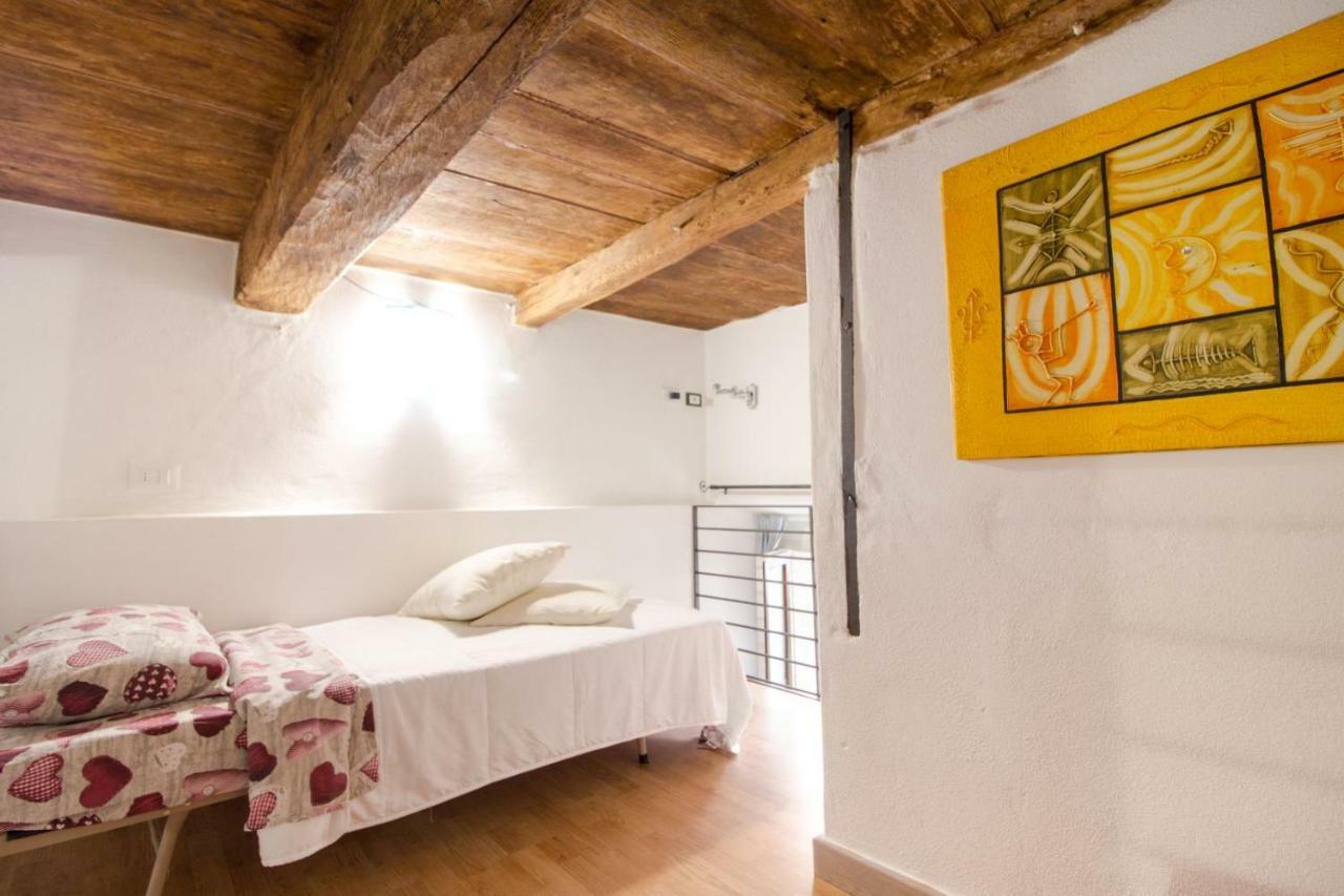 Mansarde & Suite Maison 1706 Lago Orta Borgomanero Luaran gambar