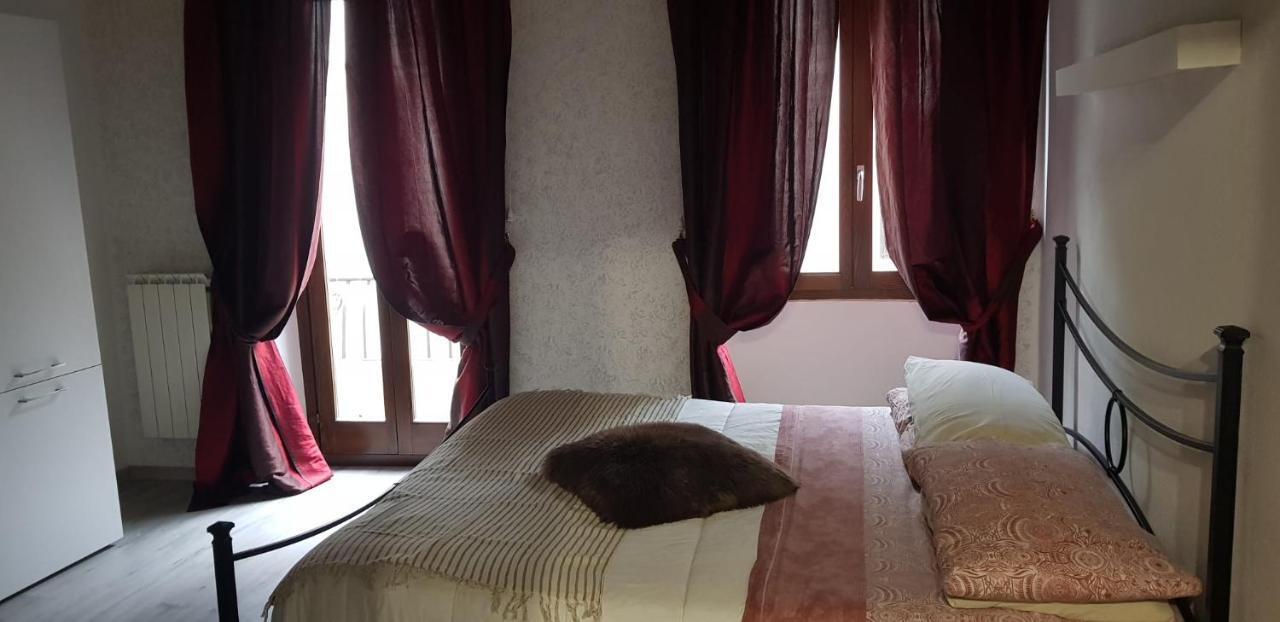 Mansarde & Suite Maison 1706 Lago Orta Borgomanero Luaran gambar